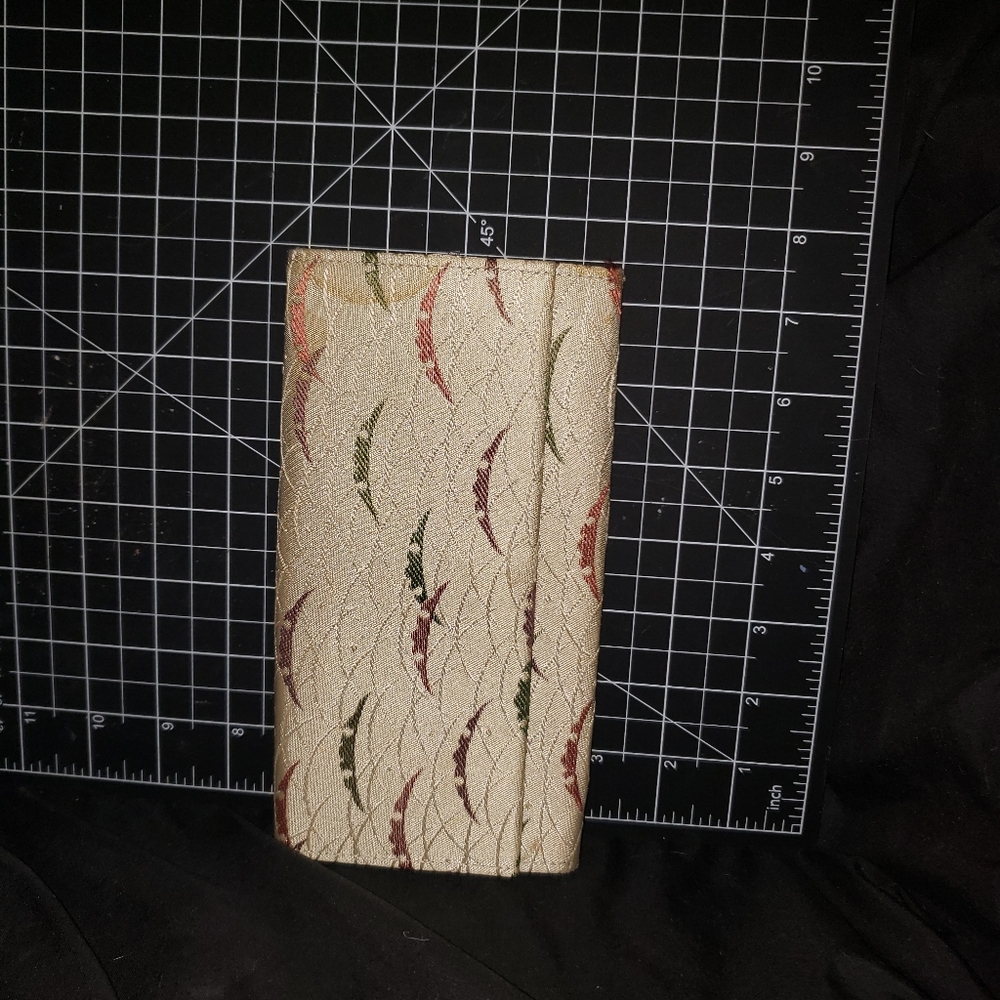 Rare Vintage 1970's Cream Silk Brocade Japanese Wallet by Shisedo - Picture 7 of 7